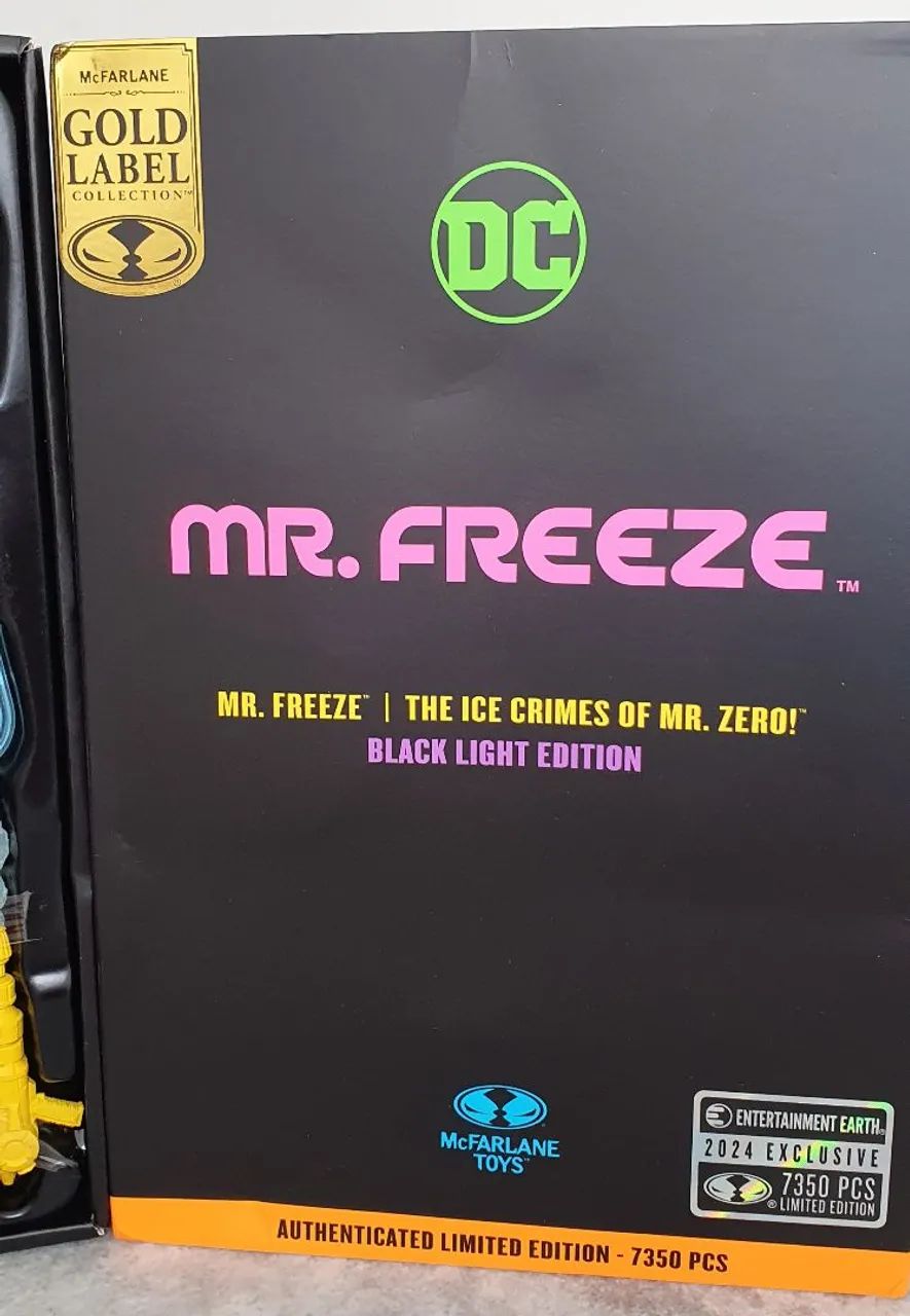 McFarlane Batman Mr.Freeze Black Light Edition lacrado - Foto 3