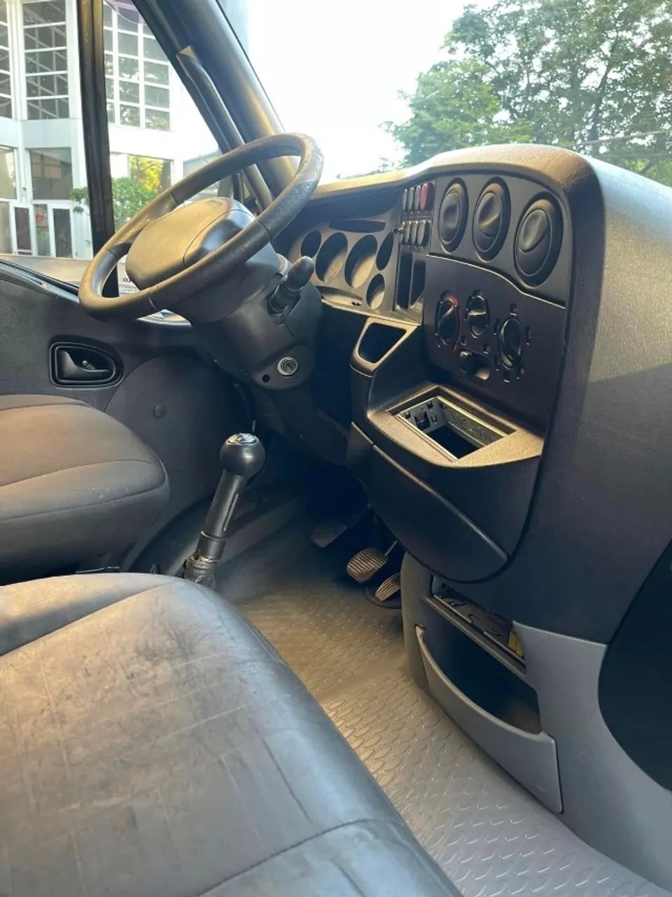  Iveco 35s14 bau seco 2011 - Foto 4