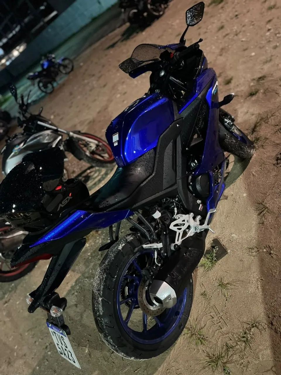 Yamaha R15 - Foto 2