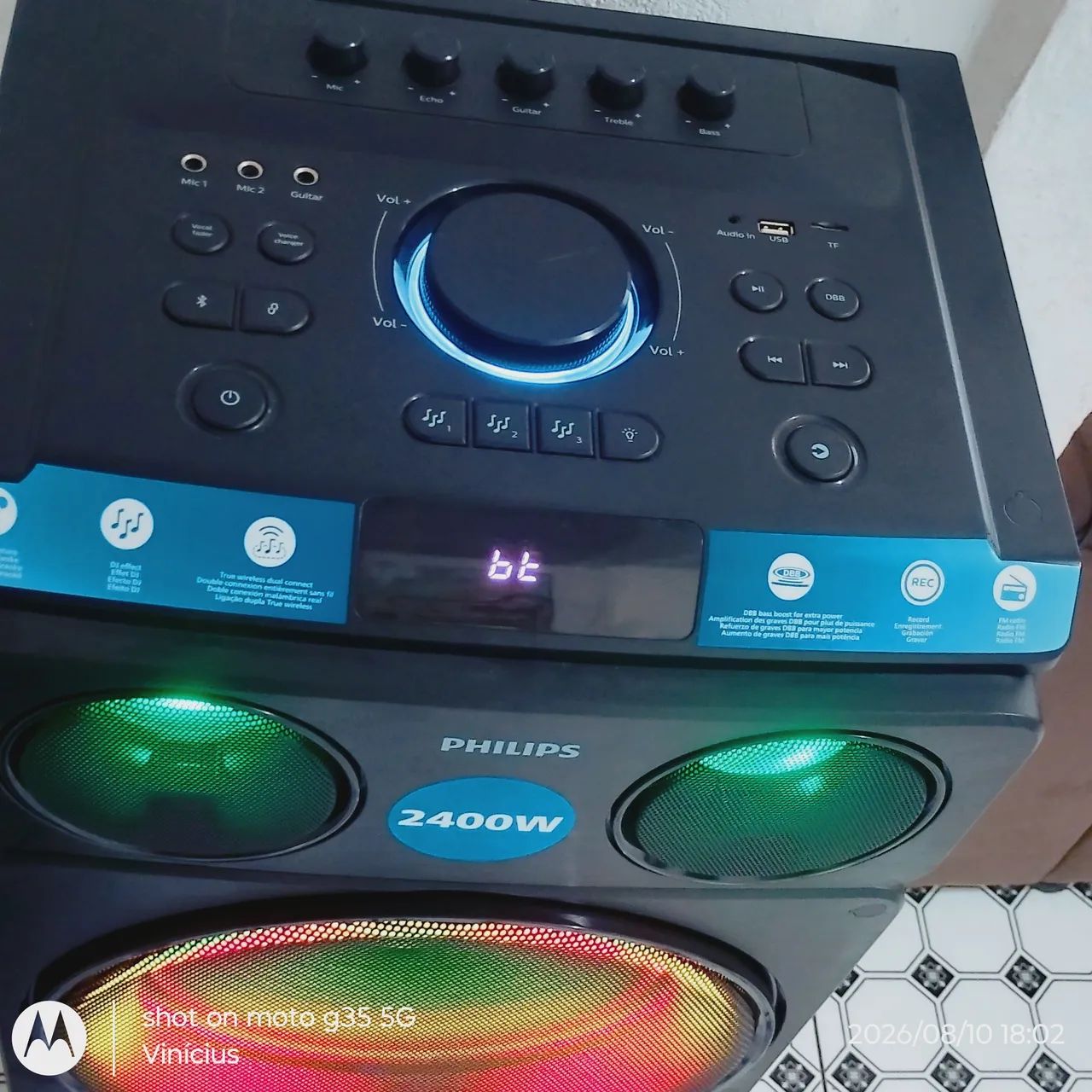 Caixa de som Philips 2400
