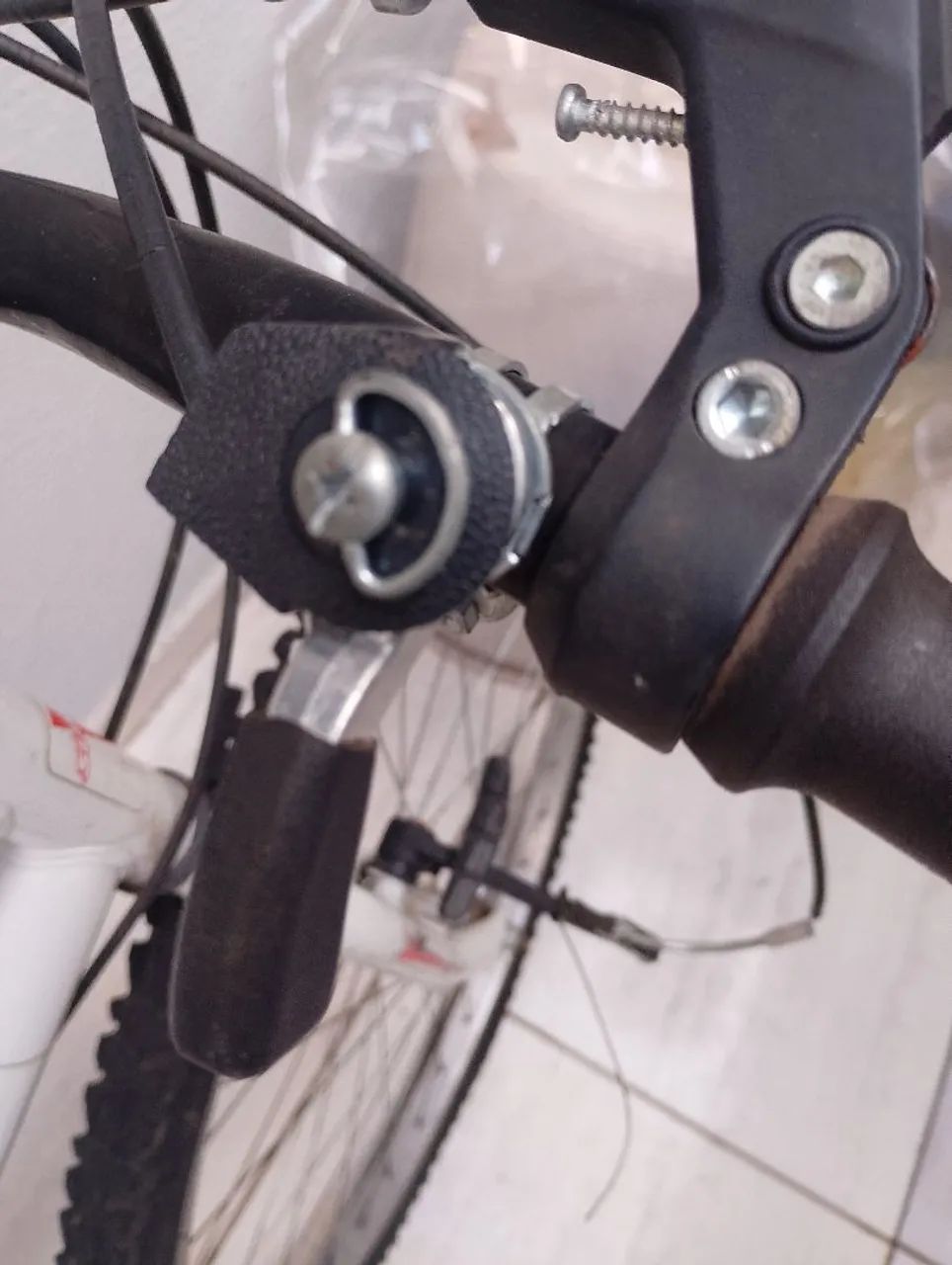Bicicleta aro 24  - Foto 2