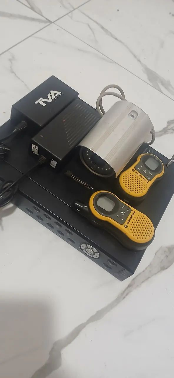 DVR CFTV + CÂMERA + RÁDIO