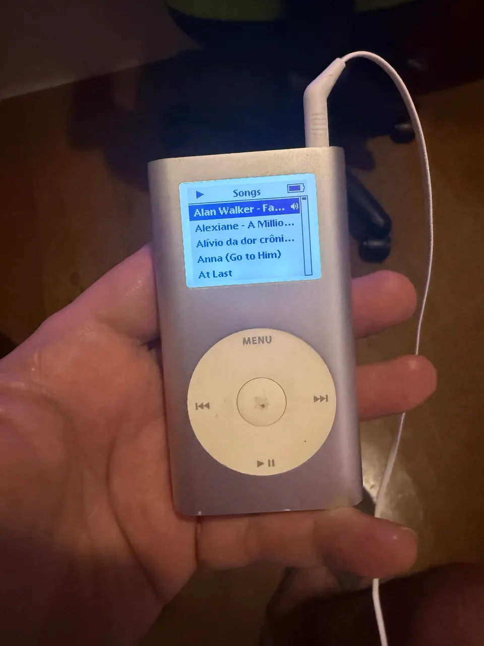Apple iPod 4GB シルバー ipod 4gb