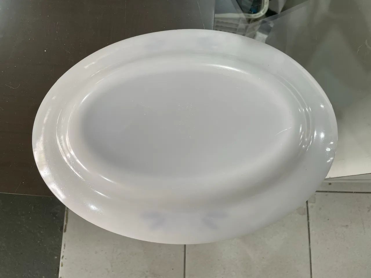 Louça Travessa Oval Opalino Branco Triguinho Azul Colorex  - Foto 2