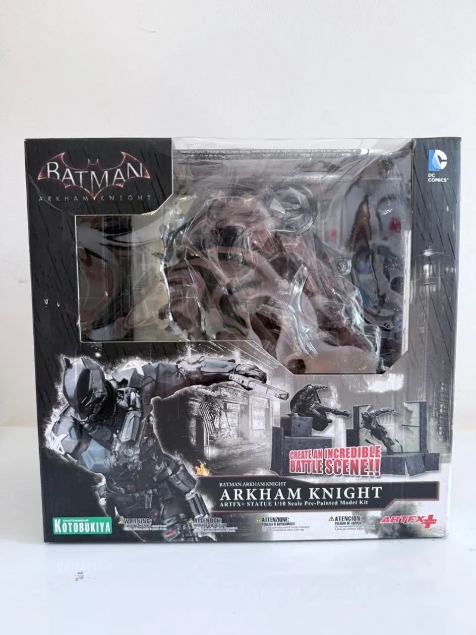 Kotobukiya ARTFX+ Arkham Knight - Batman: Arkham Knight (1/10)