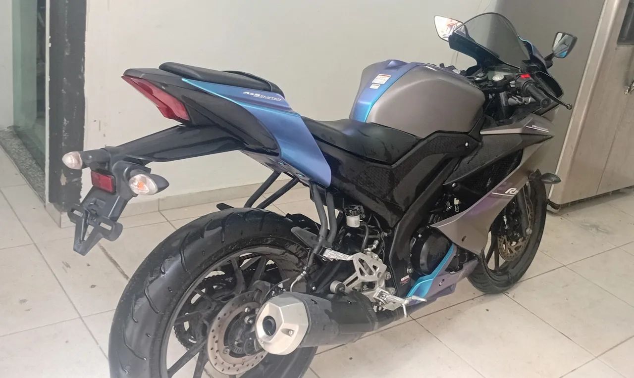 Yamaha R15  - Foto 3