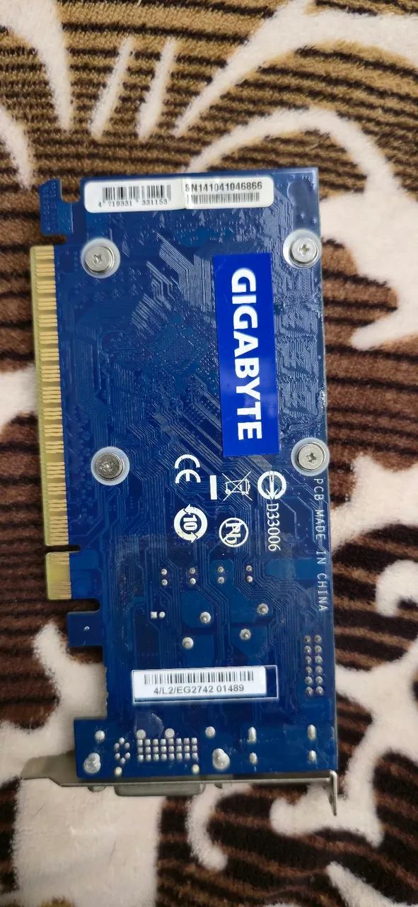 Placa de Vídeo Gigabite Gforce 210 - Foto 2