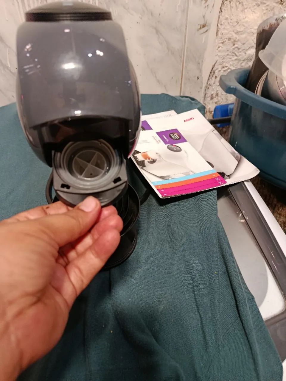 Cafeteira Expresso Nescafé Dolce<br>Gusto Arno Genio  - Foto 4