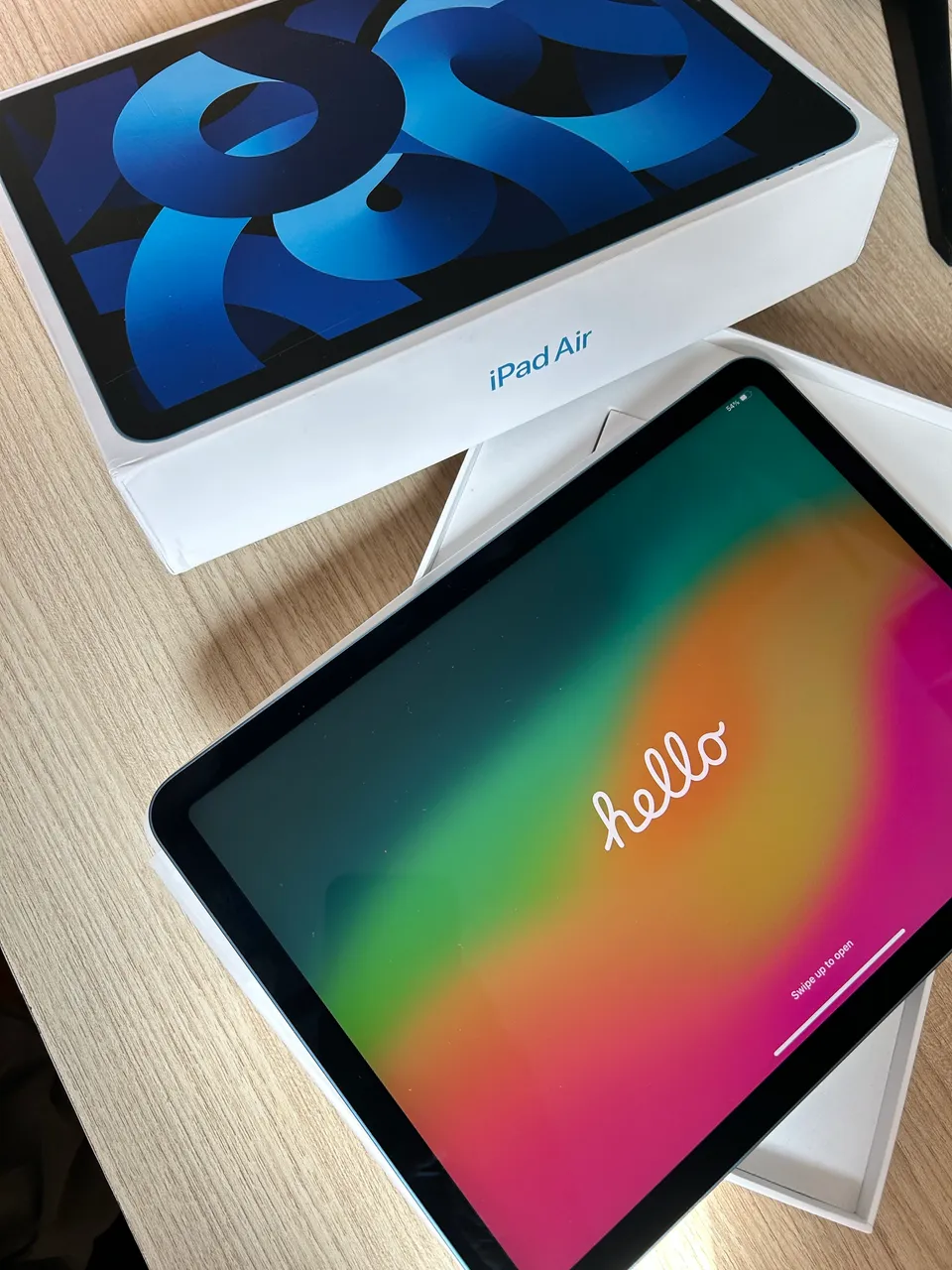 Ipad 5 geração 32Gb Wi-F na caixa original sem detalhes com os