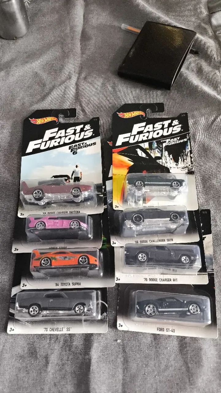 Set hot Wheels velozes e furiosos 8 miniaturas - Telefonia Fixa e