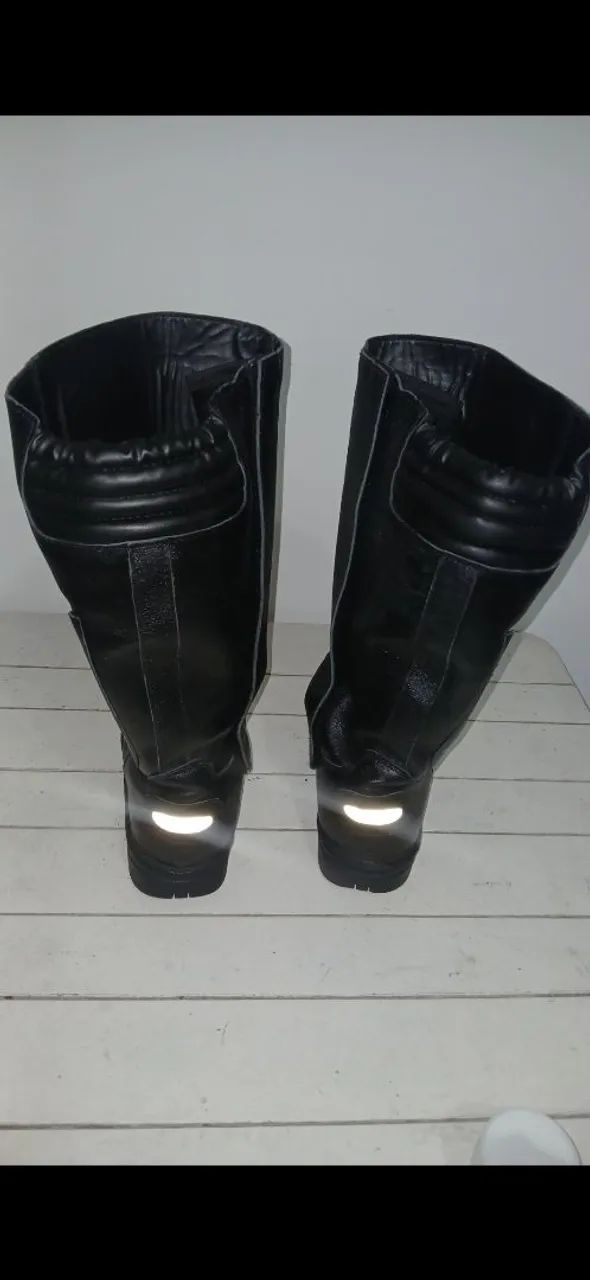 Bota de Bombeiro civil  - Foto 4