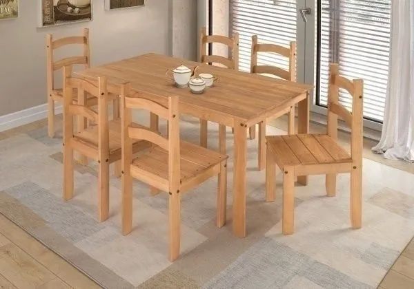 Mesa de madeira c 6 cadeiras 