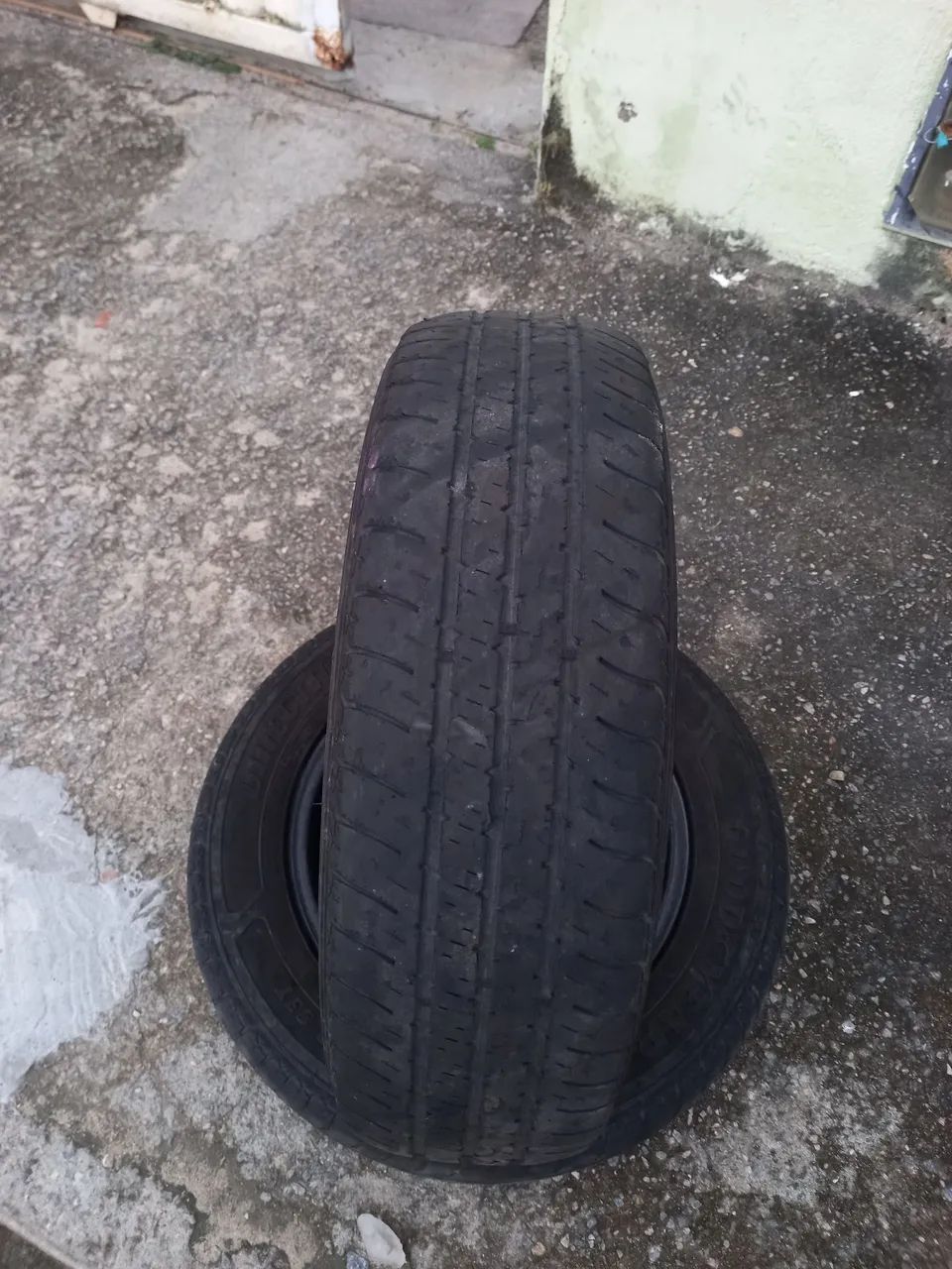 Vendo pneus aro 13 165 70  - Foto 2