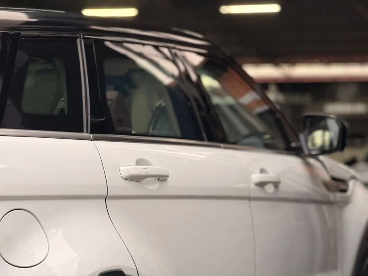 Land Rover Range Rover Evoque Prestige 2.0 Aut. 5P 2013 - Foto 4