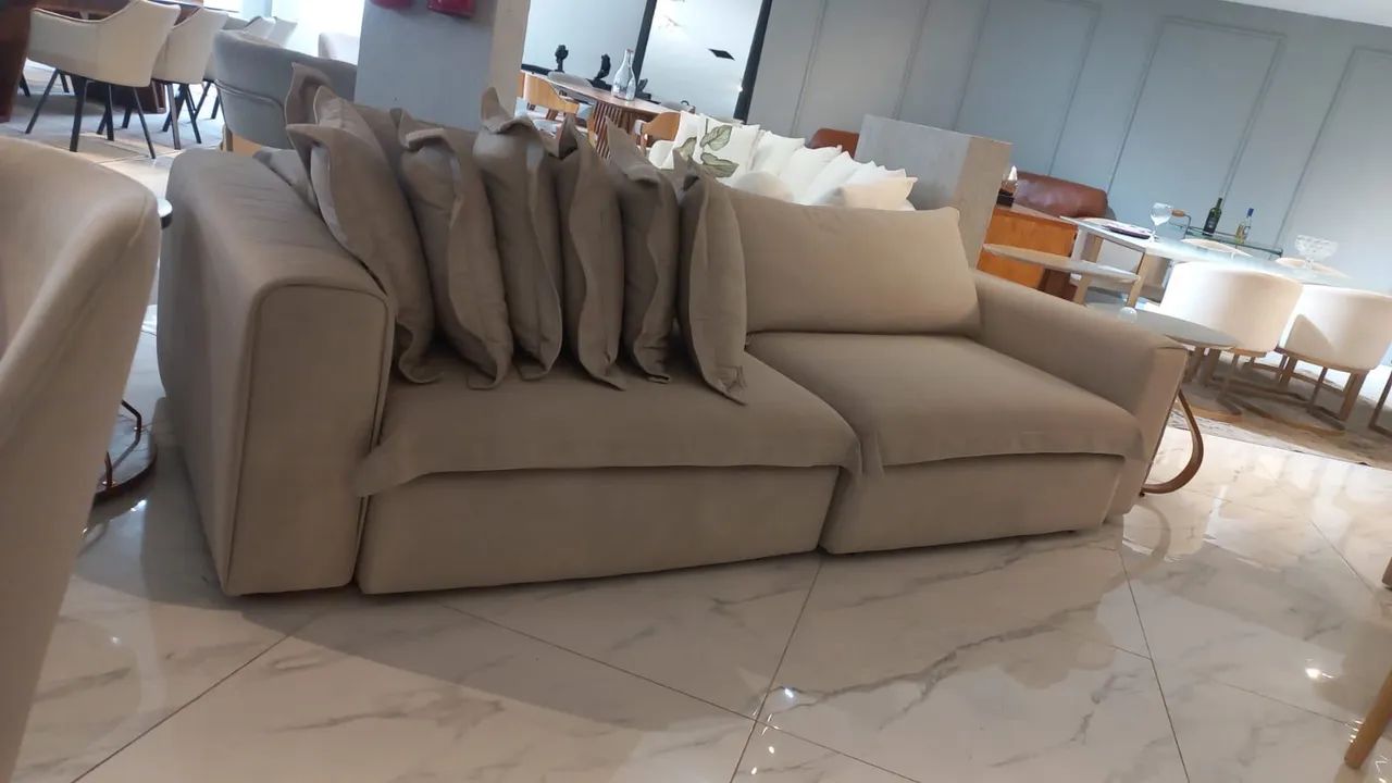 Sofá marsala cinza 