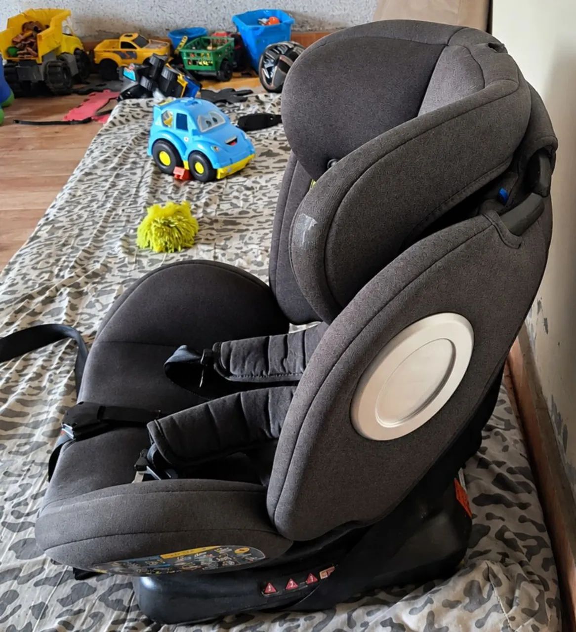 Cadeirinha infantil para carro (seminova) - Foto 2