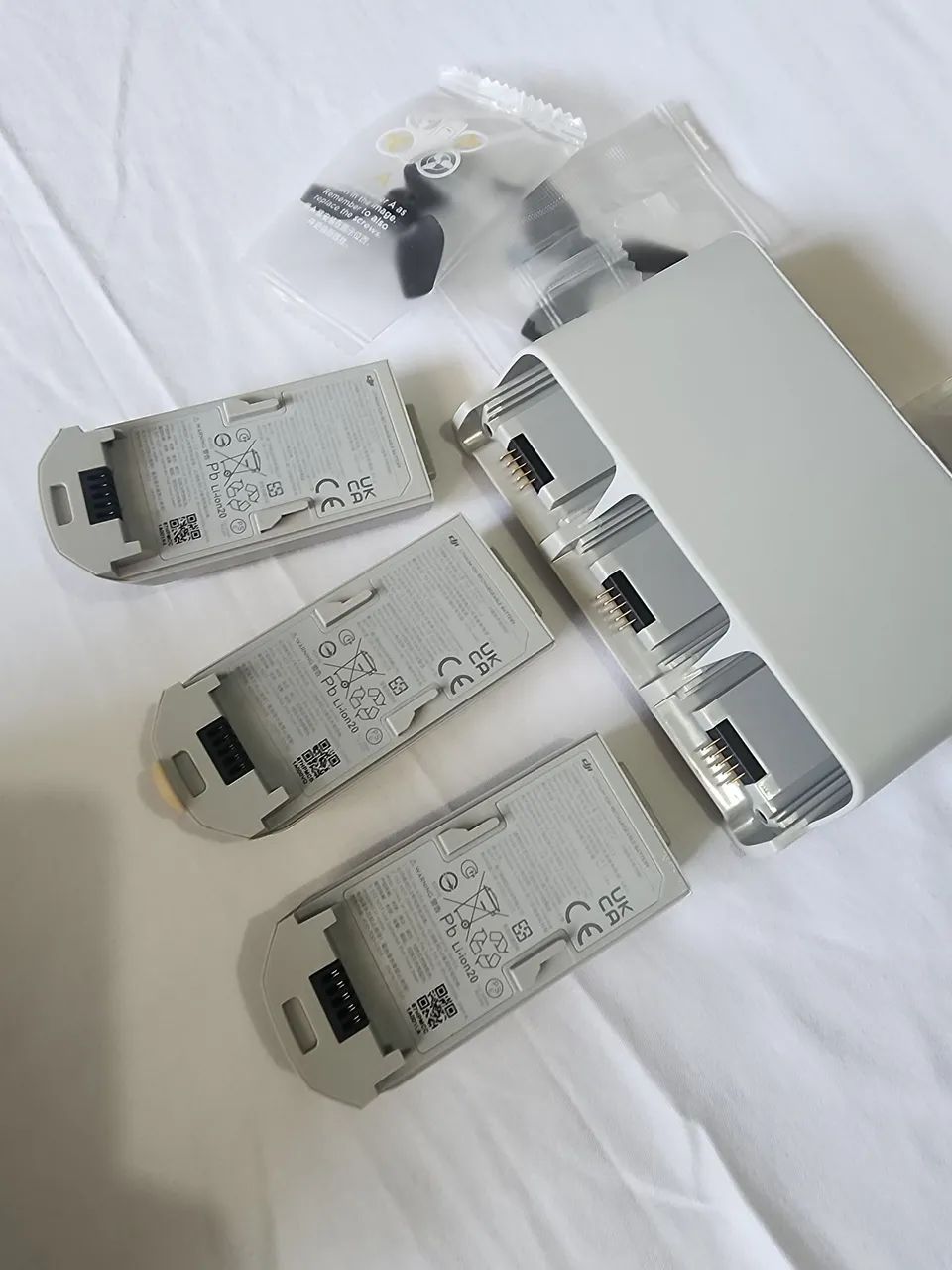 Hub com duas baterias Dji Neo 1