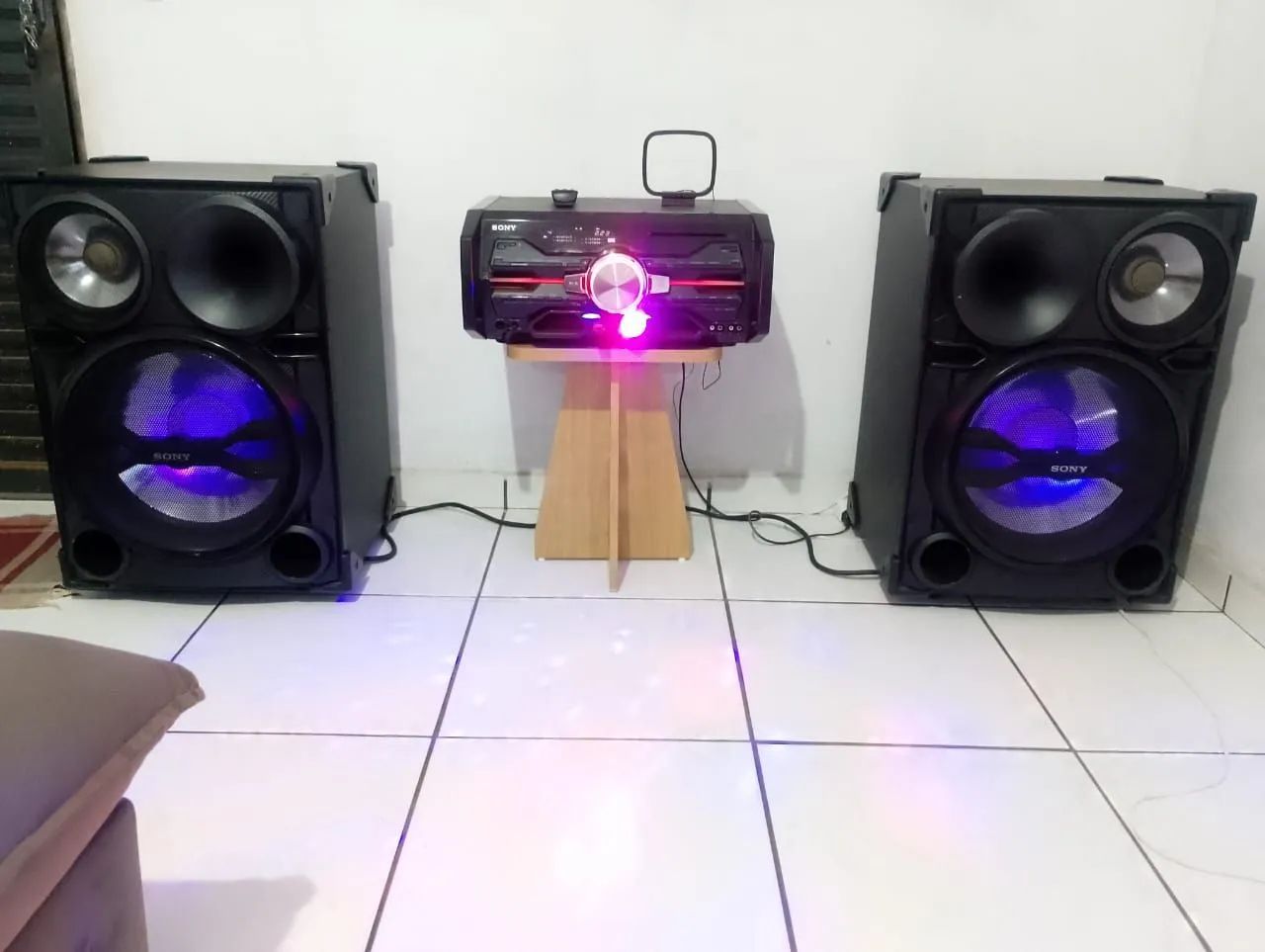 Vendo som Sony SH2000 com Bluetooth