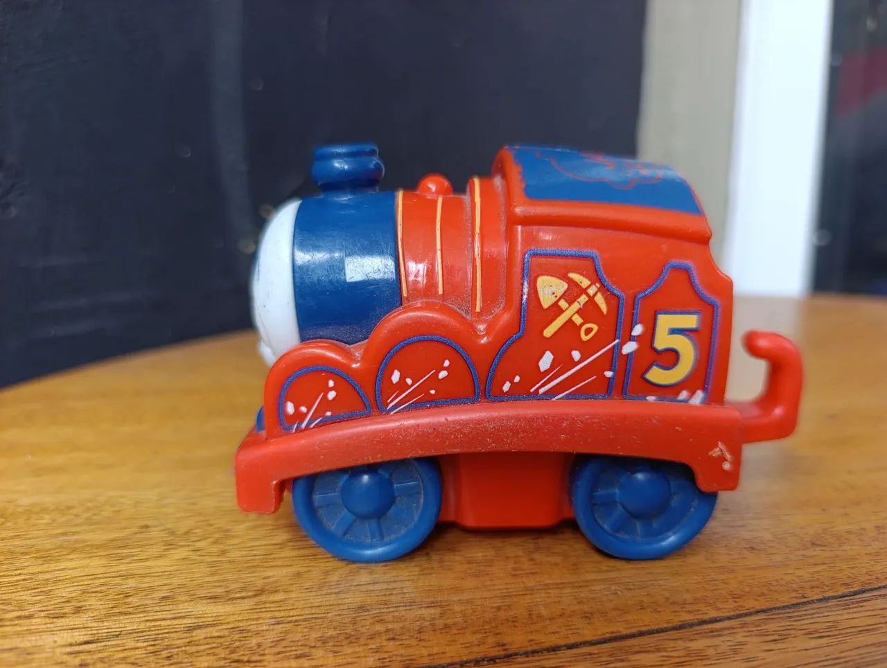 Trenzinho Thomas e seus amigos. Meu primeiro trem. Raridade! Emite sons e músicas.  - Foto 4