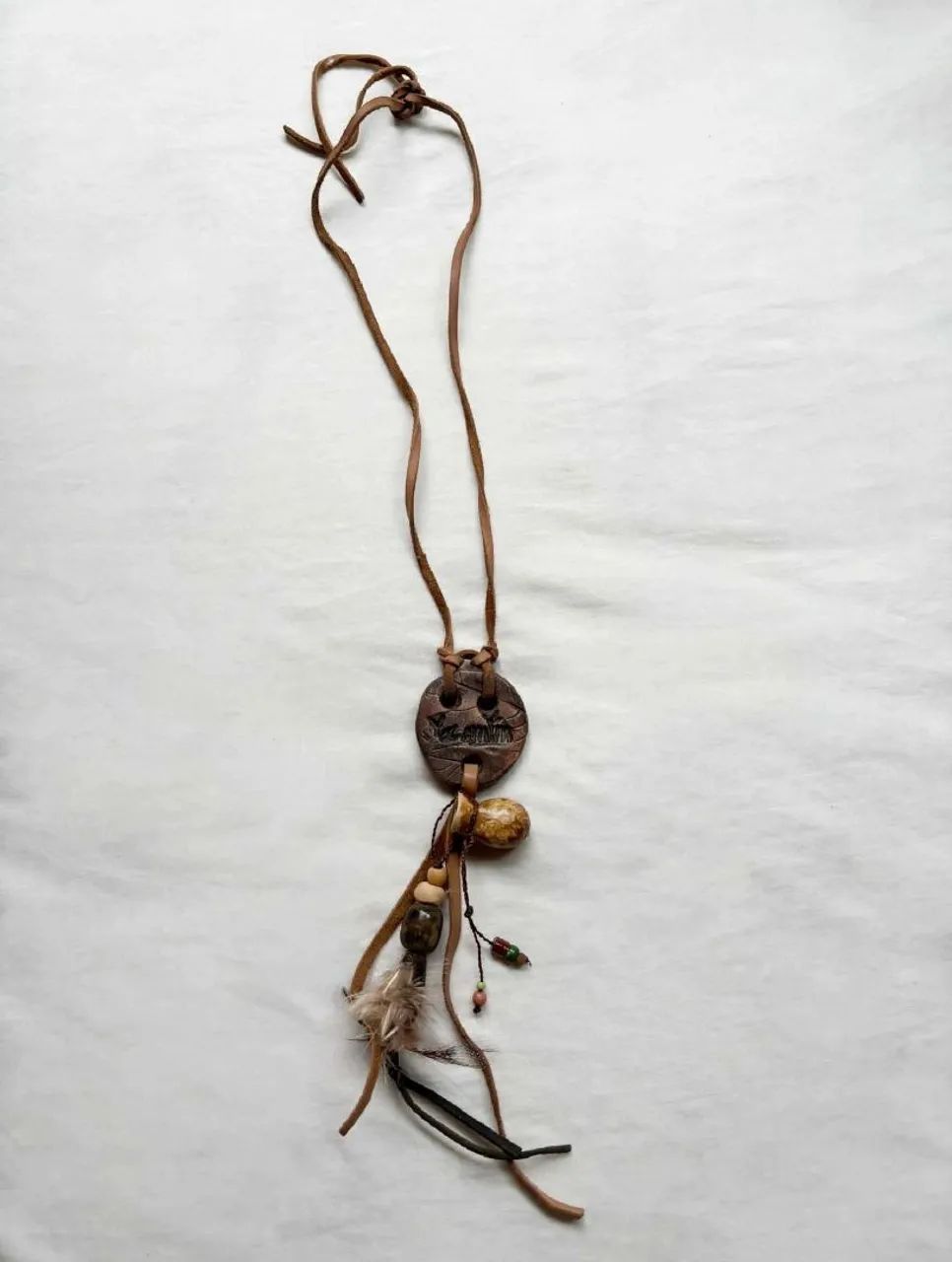 Colar Longo Yacamim em Couro Artesanal - Estilo Boho Chic - Foto 3