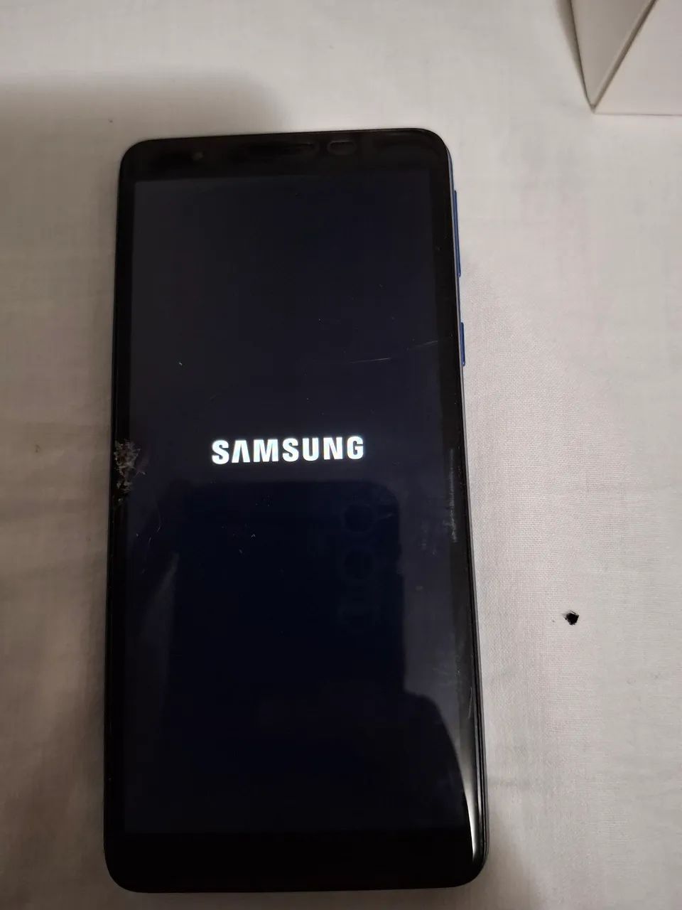 Celular Samsung- leia anuncio