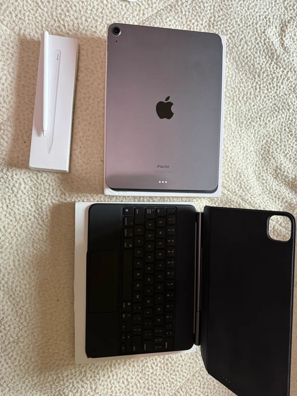 Apple iPad Air 256gb Chip M1 (Wi-Fi) + Apple Pencil + Magic Keyboard  - Foto 3