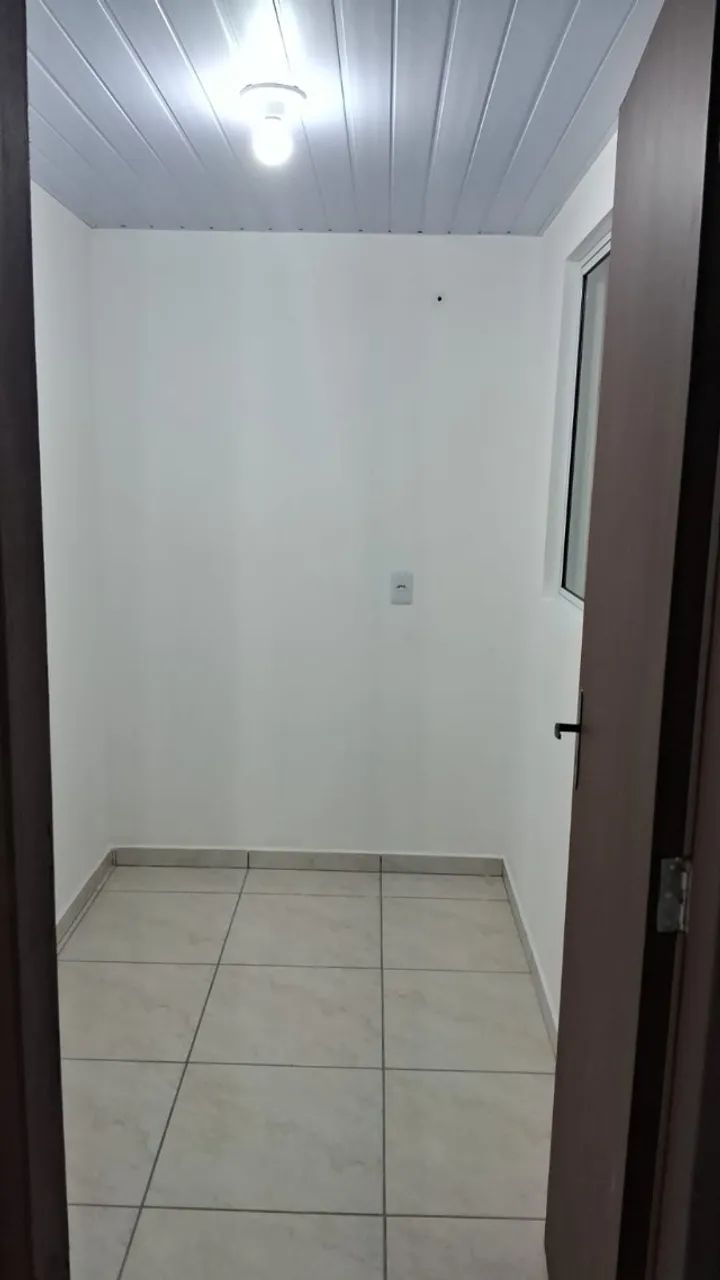 Alugo casa sem garagem  - Foto 4