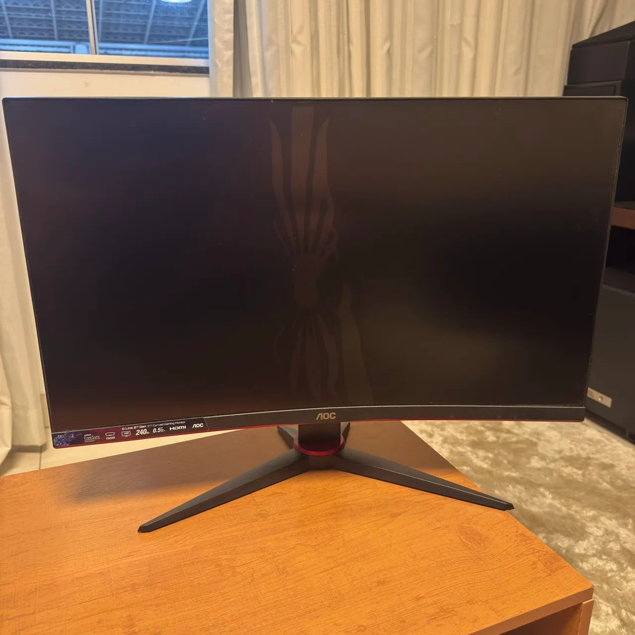 Monitor AOC C27G2 240hz com tela quebrada