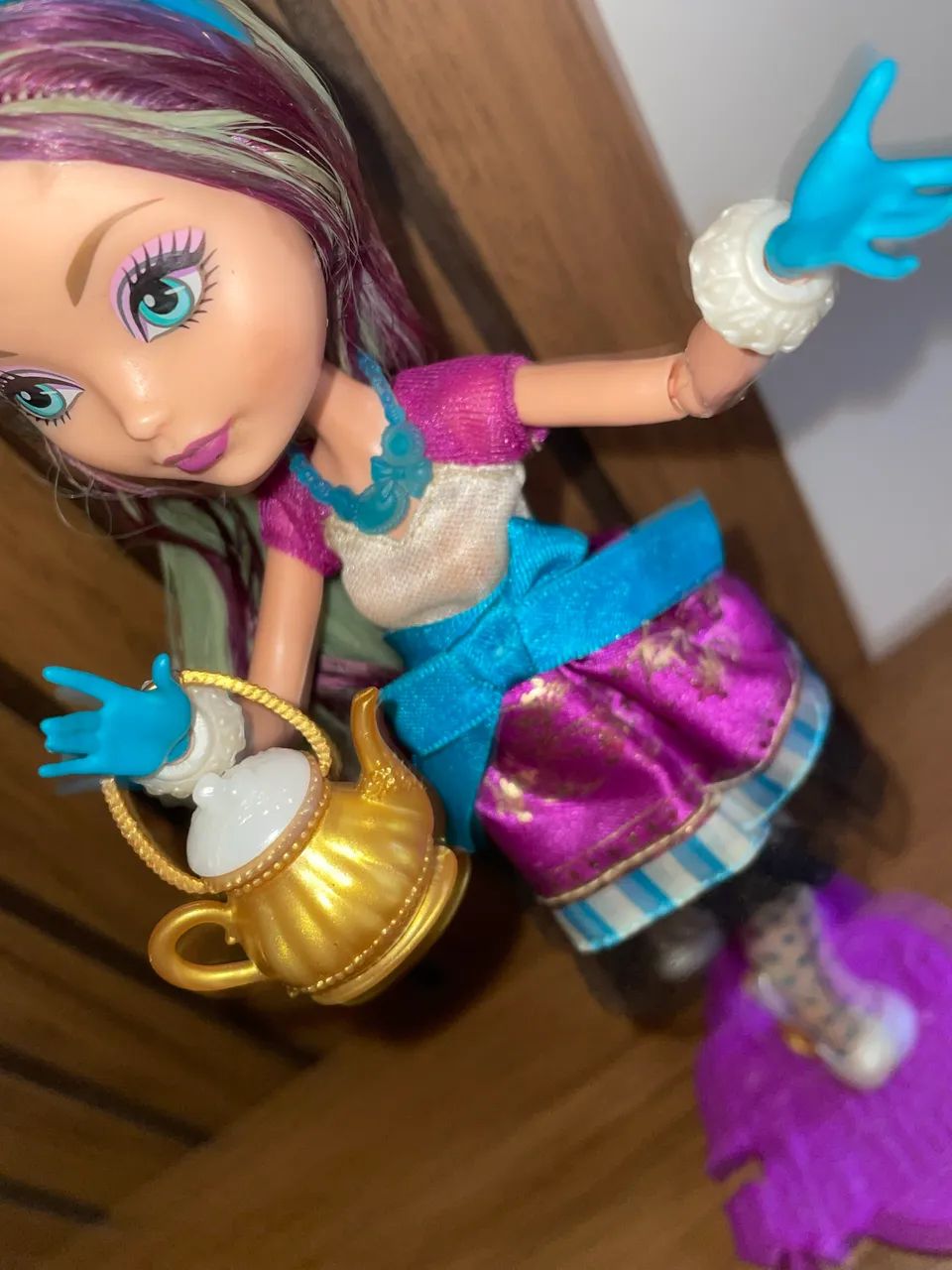 Madeline Hatter - Boneca Ever After High - Foto 4