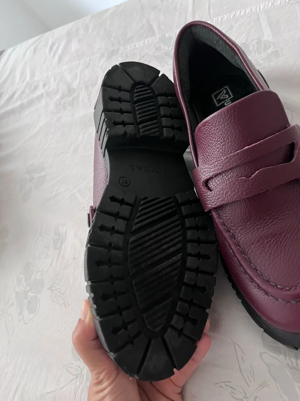 Mocassim couro legítimo bordo 35