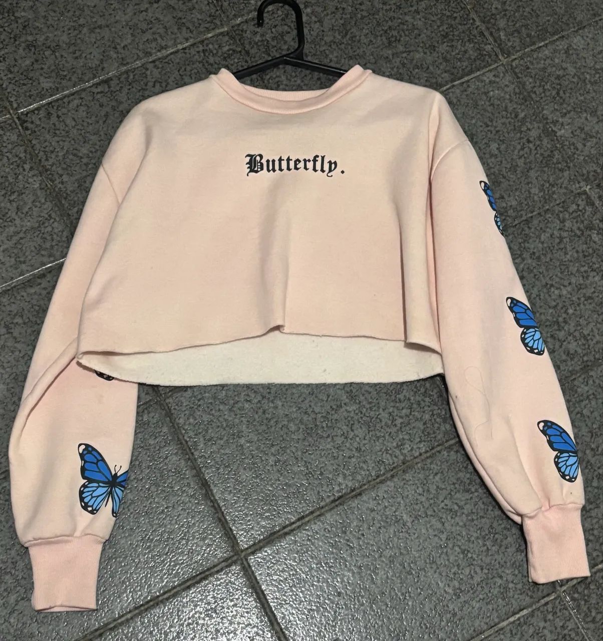 Cropped Manga Longa Butterfly  - Foto 3