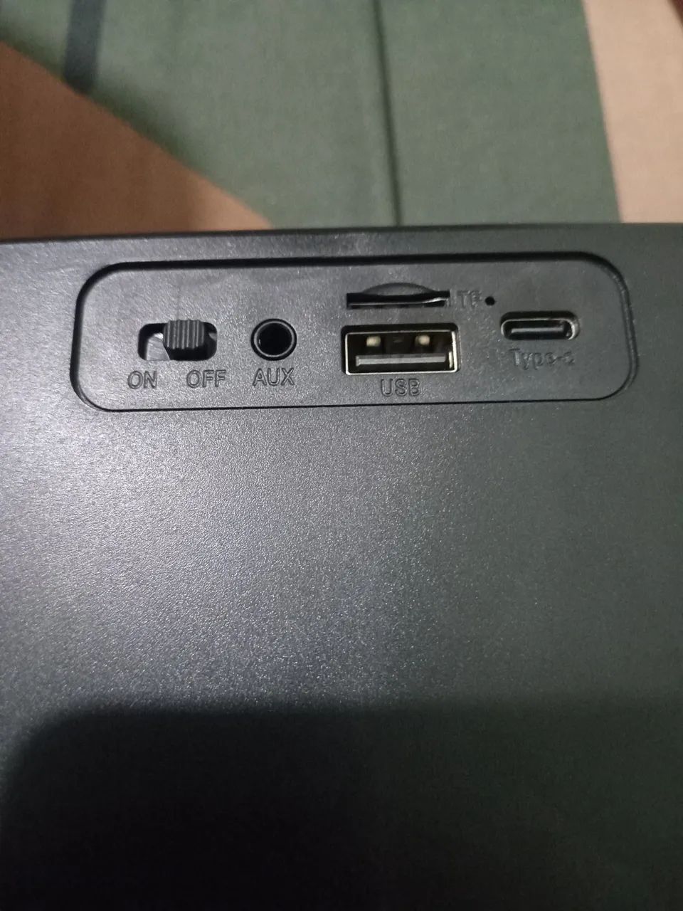 Caixa de som Bluetooth nova - Foto 3