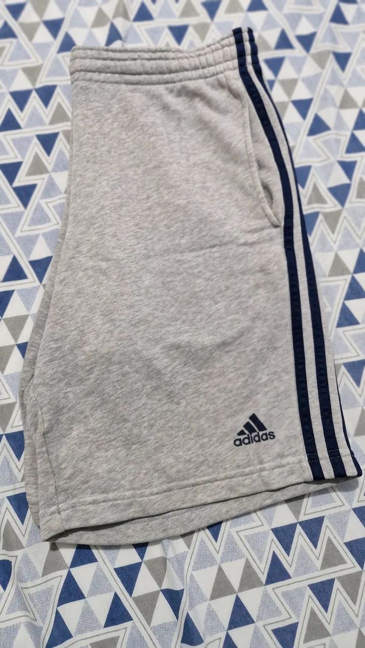 Bermuda adidas de malha original 40 - Foto 4