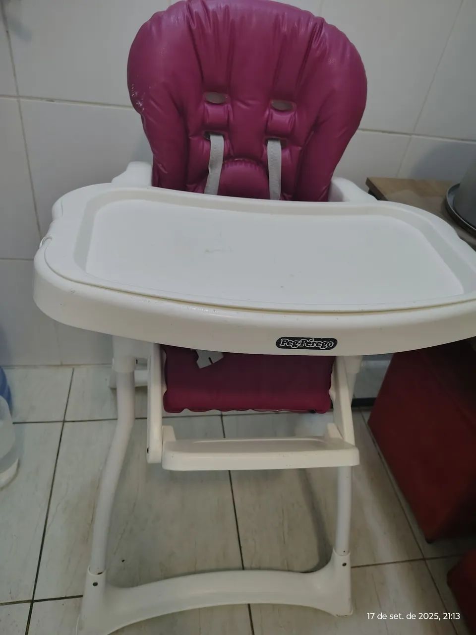 Cadeira de alimentação 