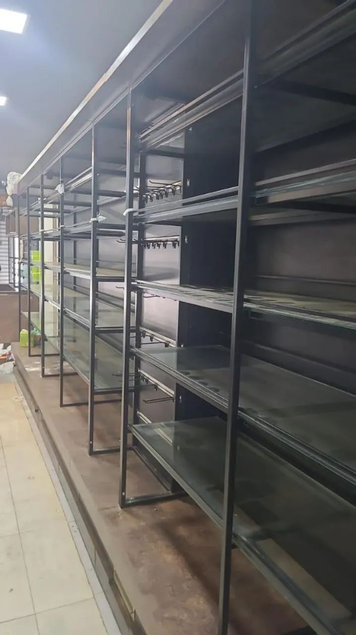 Vendo prateleira 6 metros 