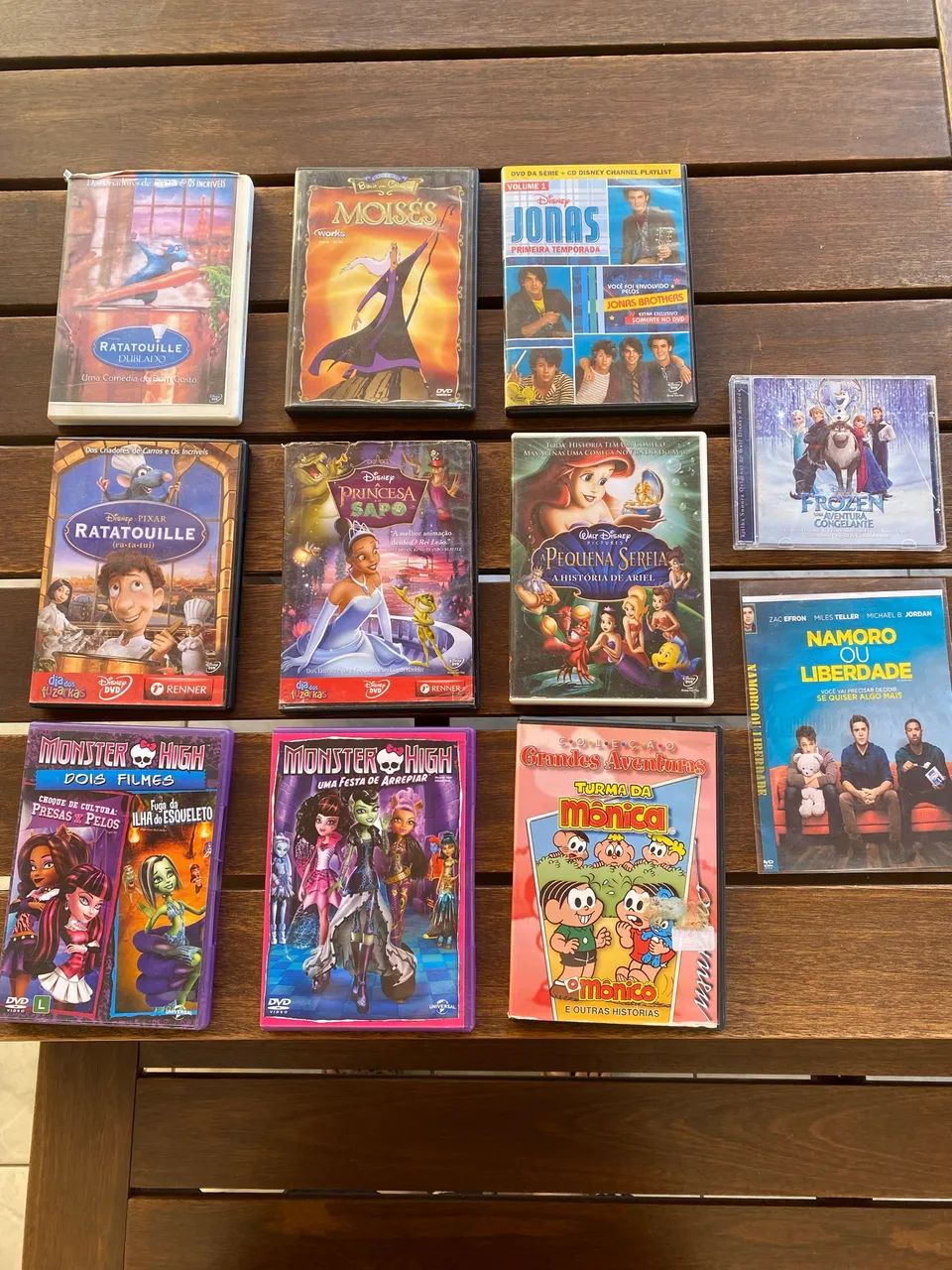 DVDs diversos 11 unidades