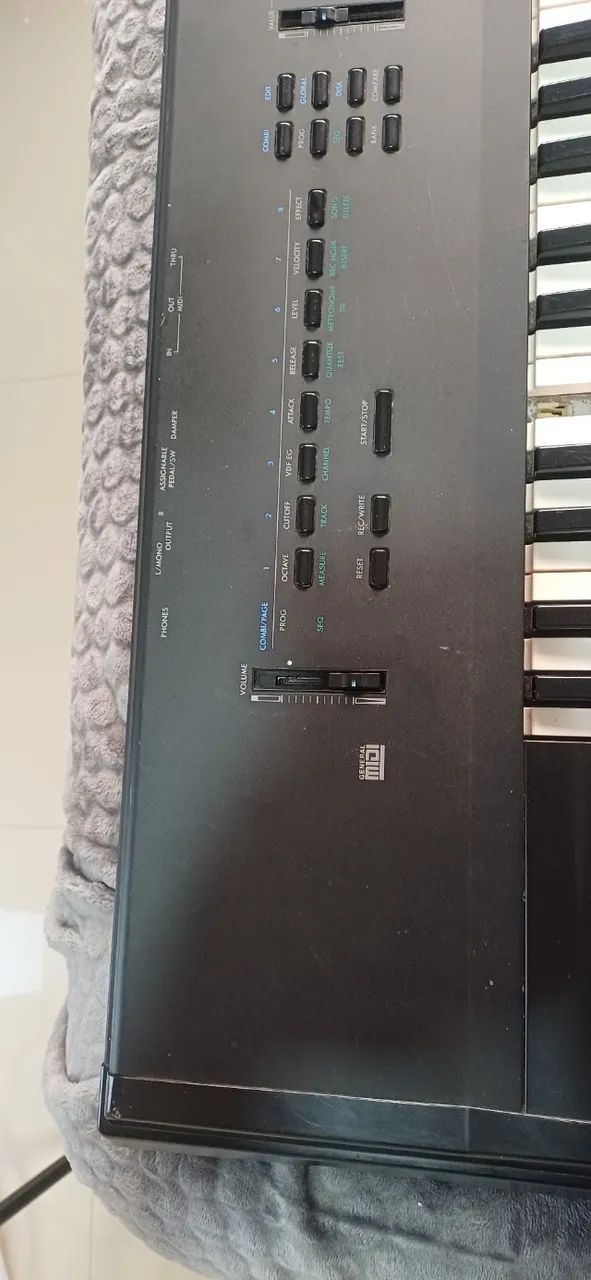 Teclas Korg X3 - Foto 3