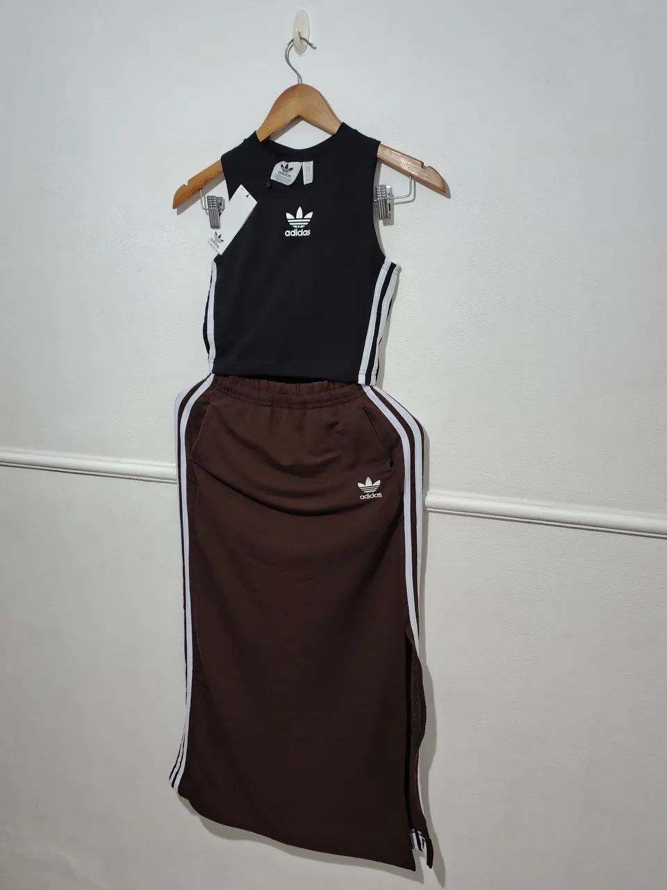 Kit Adidas Saia e Top Marrom  - Foto 3