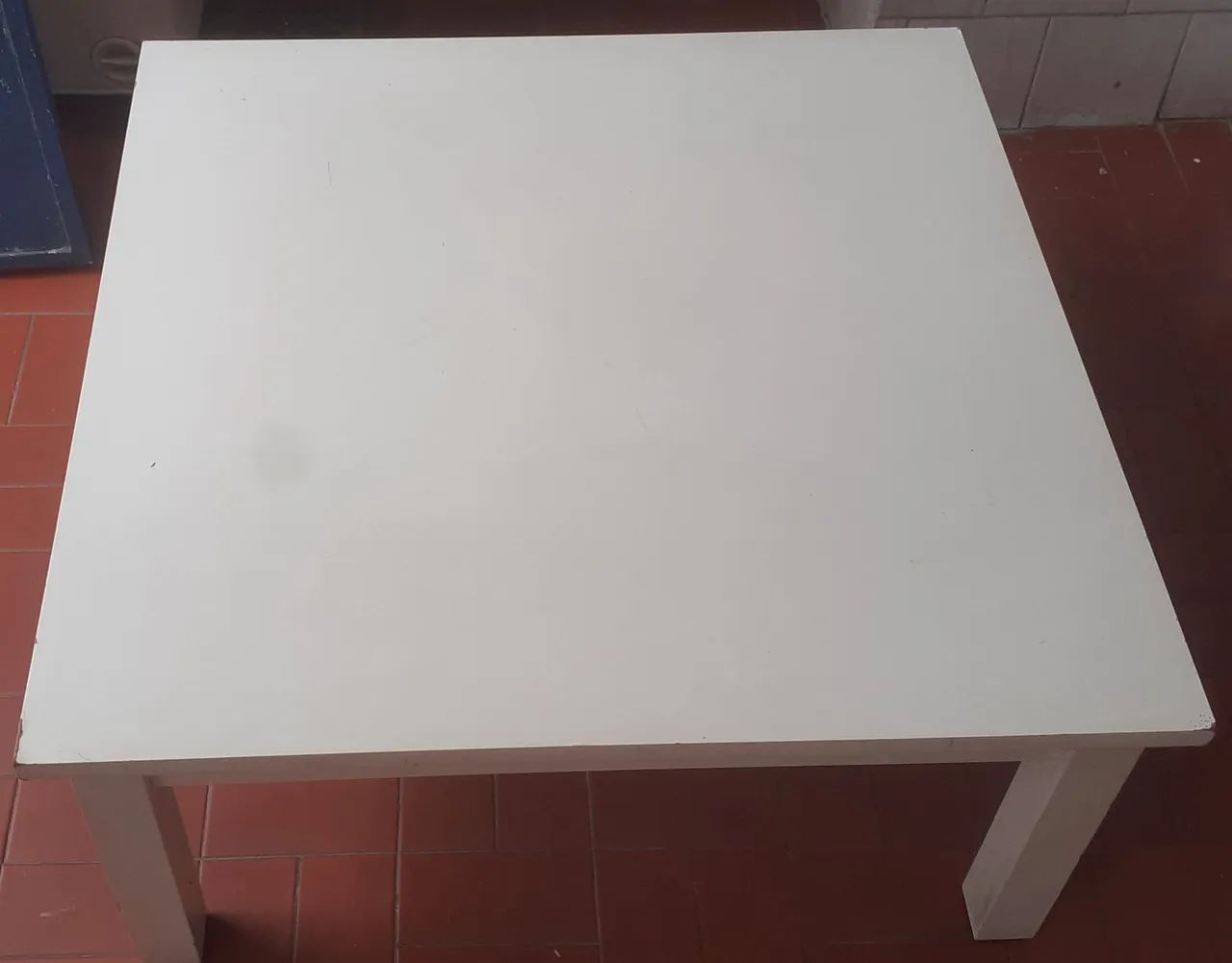 MESA DE CENTRO BRANCA