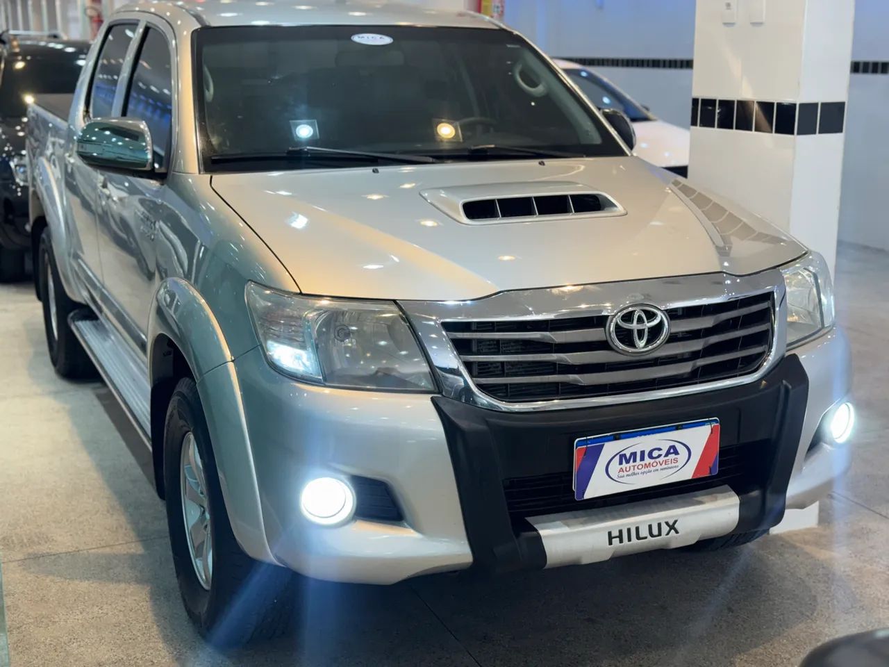 Toyota Hilux Hilux CD SRV D4-D 4x4 3.0 TDI Diesel Aut 2014