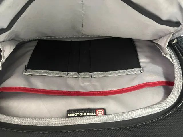 Bolsa Transversal Notebook OGIO - Foto 5