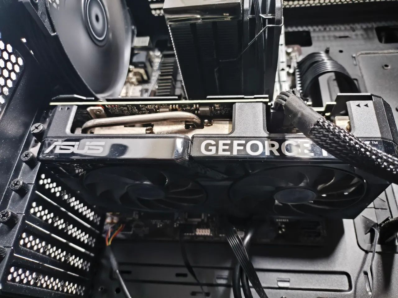 Placa de vídeo Rtx 4070 Super - Foto 3
