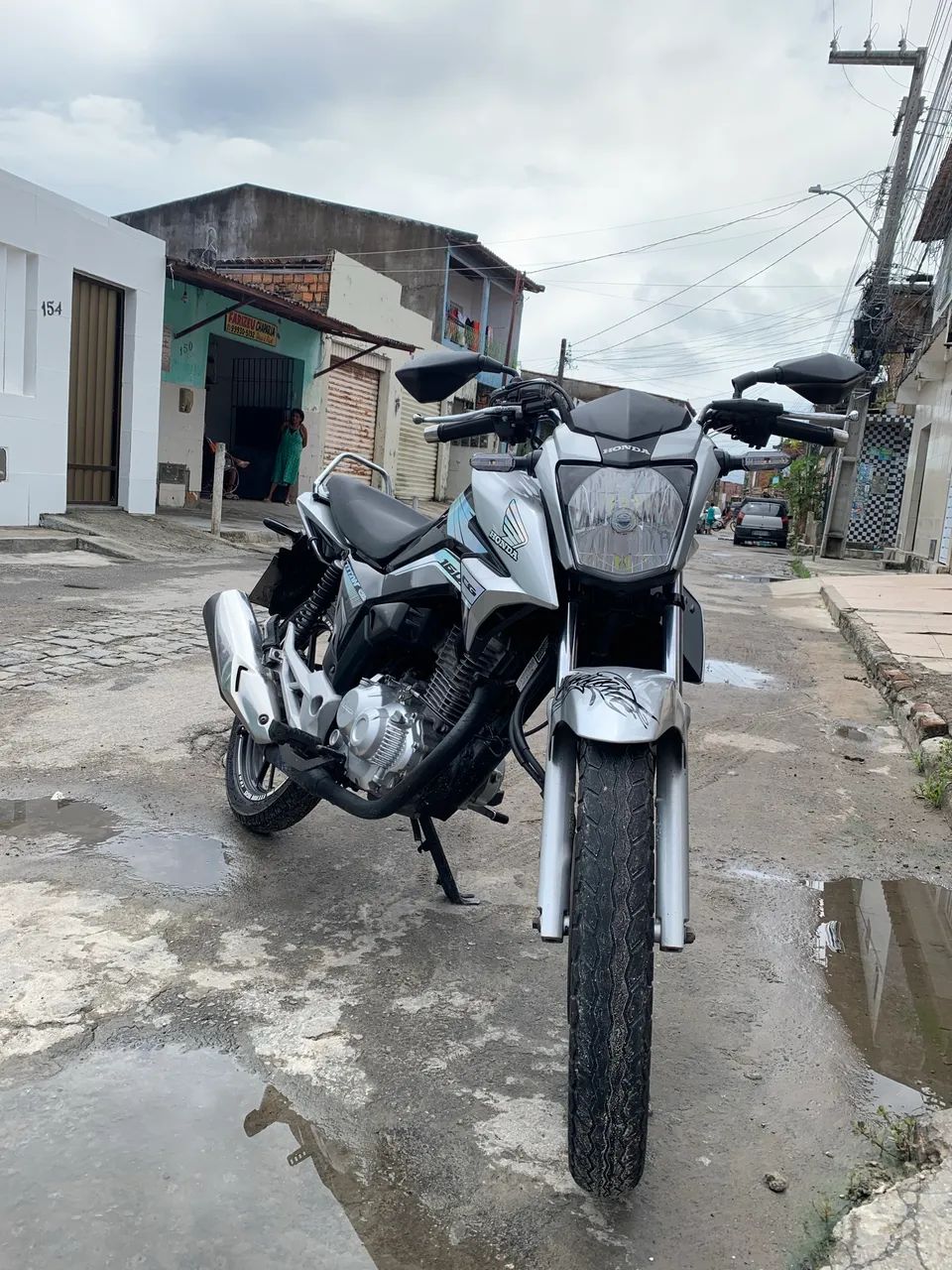 Vendo Titan 160 2016 toda conservada  - Foto 4