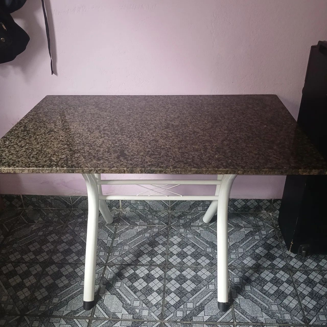 Vende-se está sala de jantar 