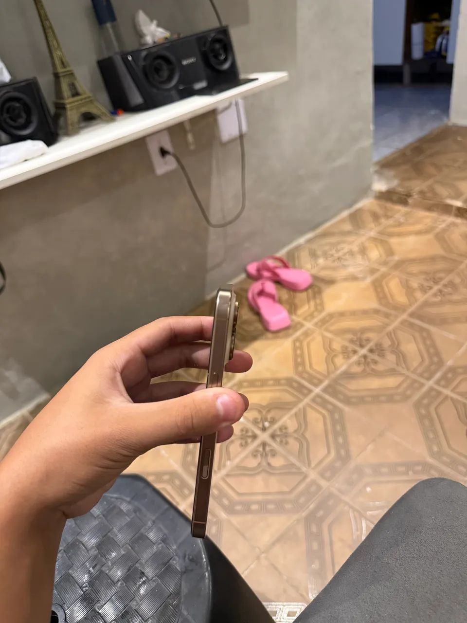 iPhone 16 pro  - Foto 4