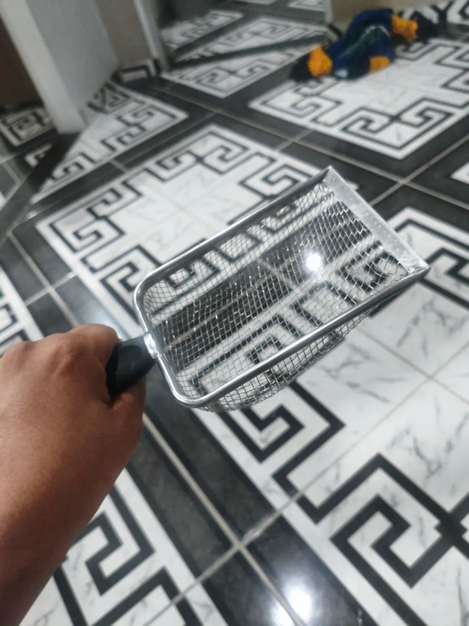 BEBEDOURO + PEGADOR + COMEDOURO + ARRANHADOR PARA GATOS - Foto 3