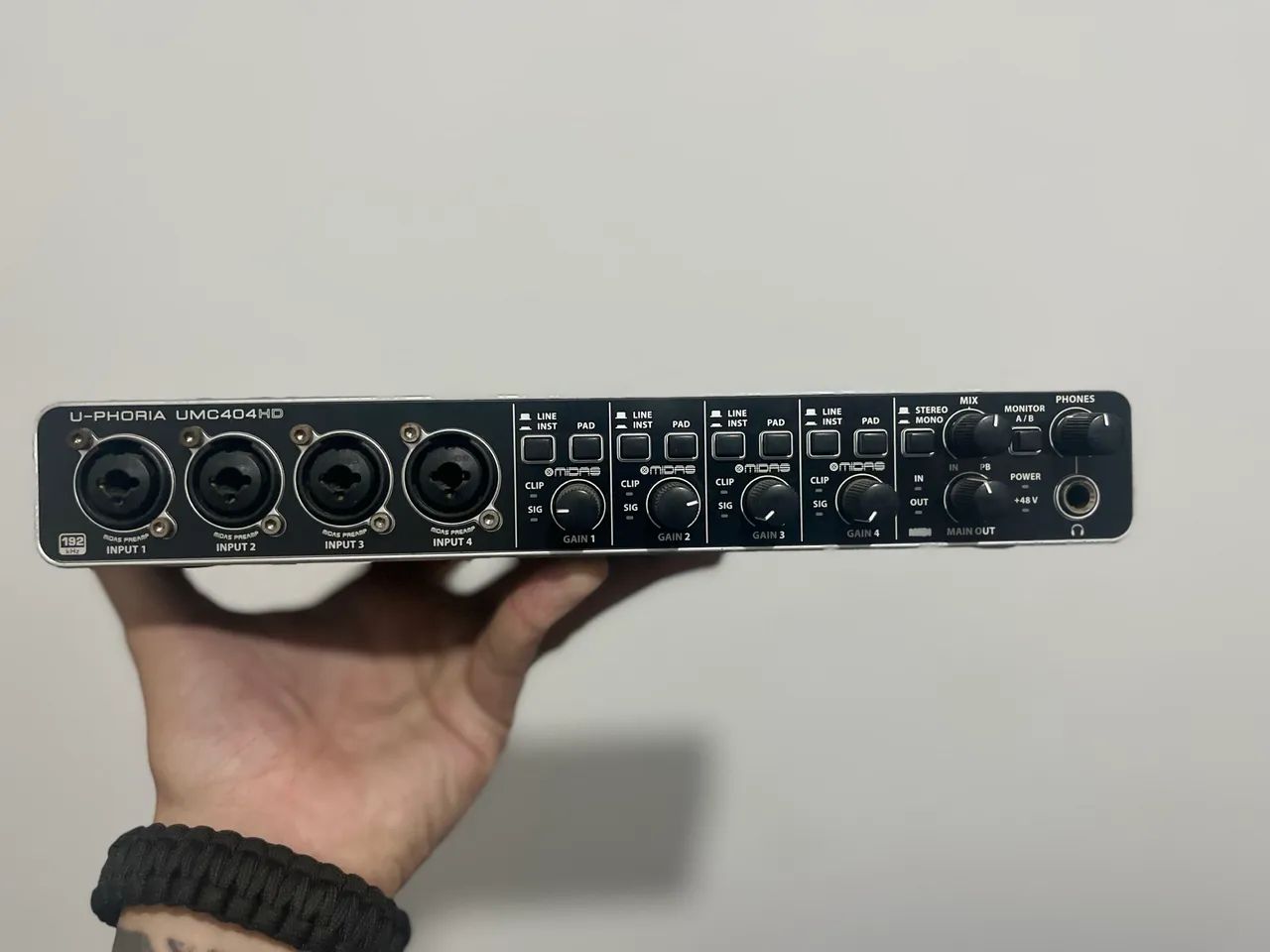 Interface de Audio Behringer  - Foto 2