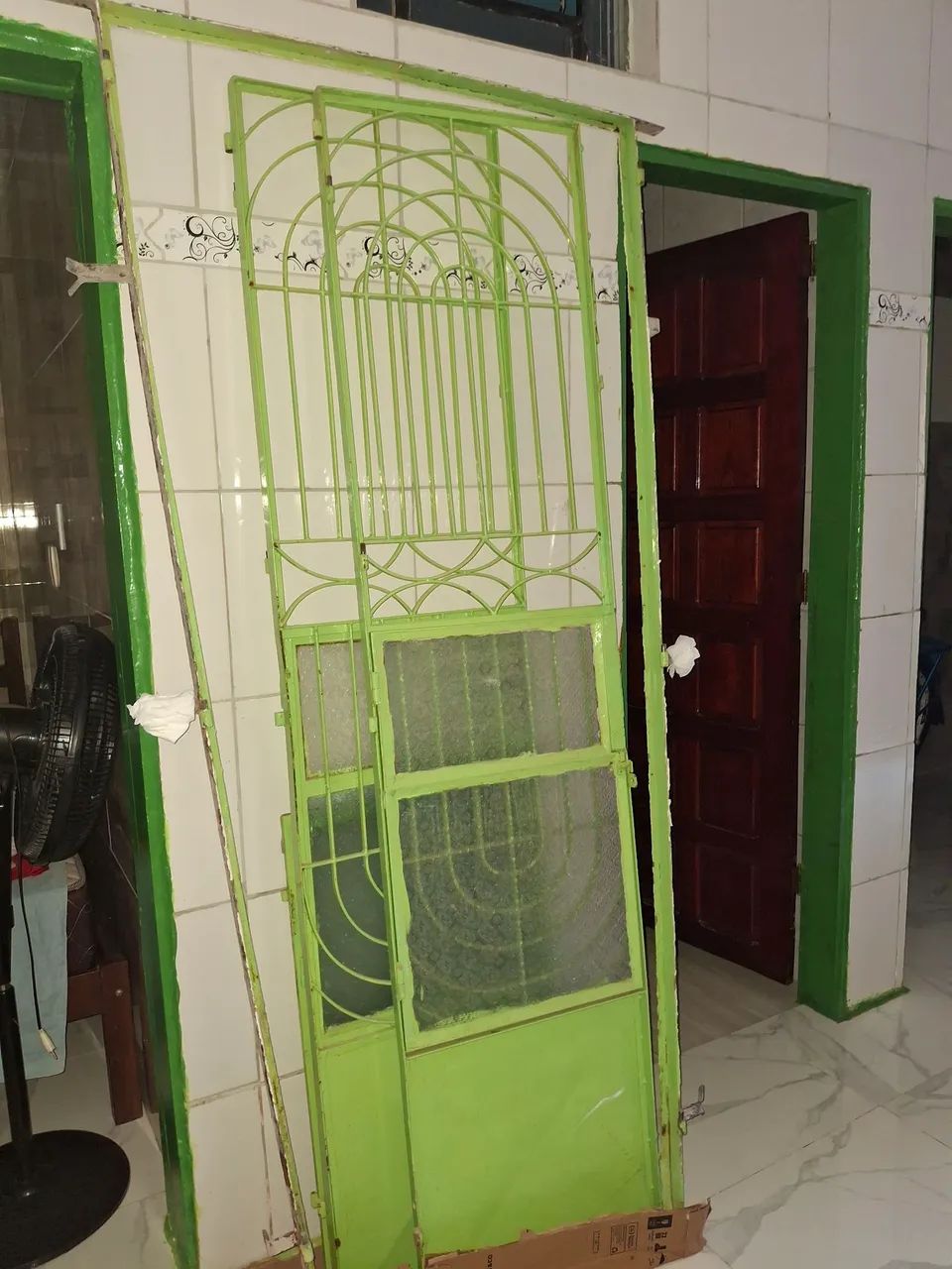 Porta de ferro