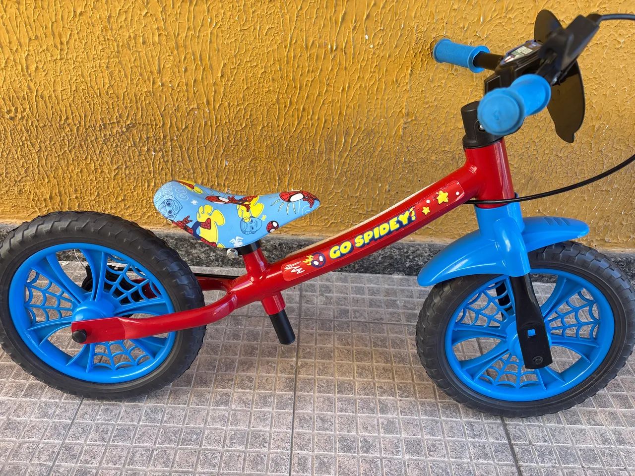 Bicicleta infantil de equilíbrio  - Foto 2