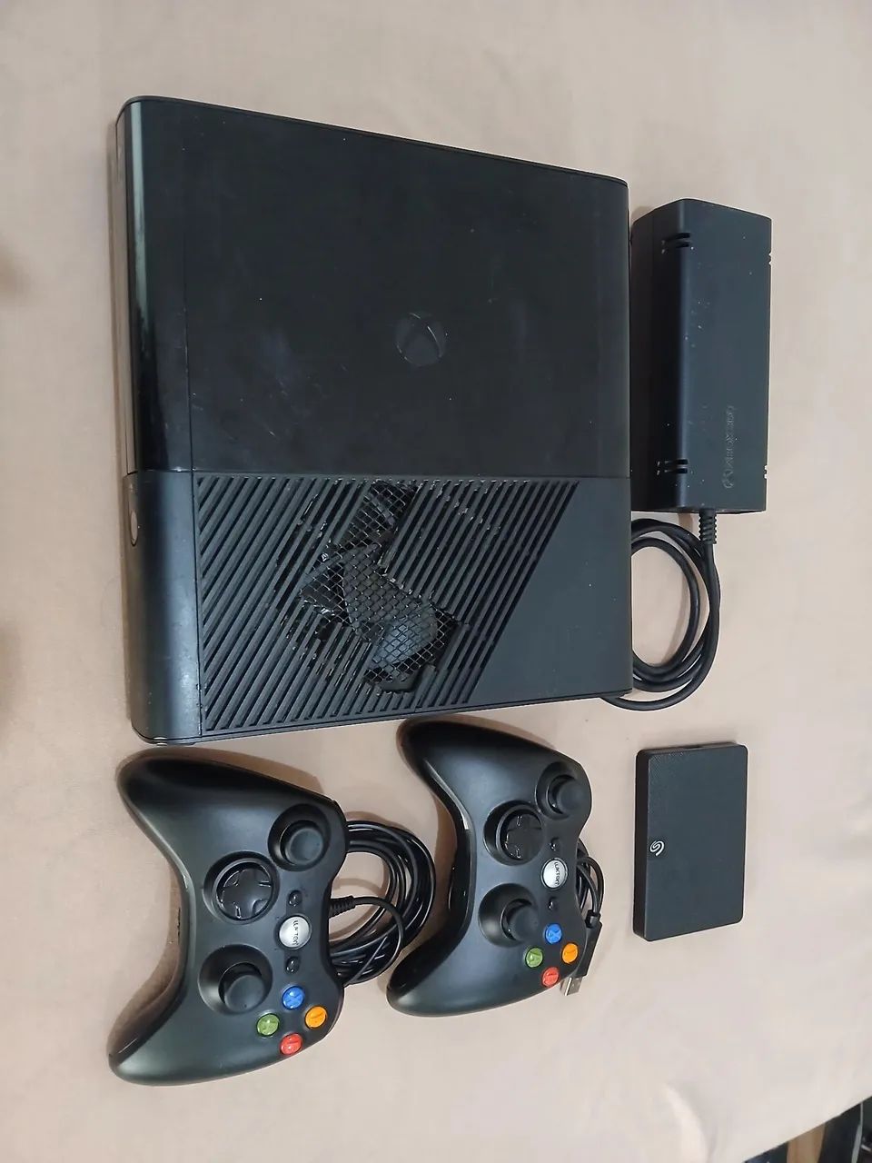 Vendo xbox 360 super slim